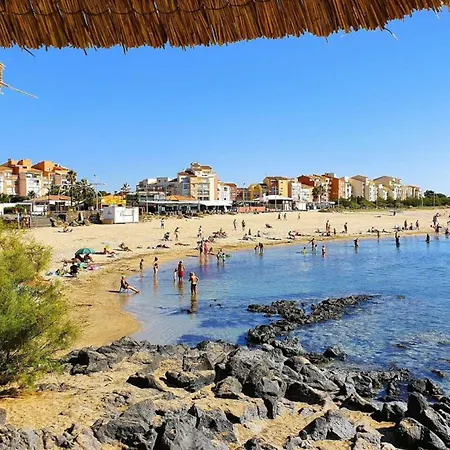 Lumineux Studio Avec Piscine, Vue Port A Agde